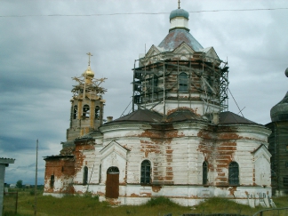  церковь. Фото 2005 года.jpg